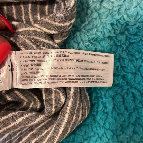 🔥Abercrombie & Fitch Gray Striped Dress🔥 - Picture 7 of 7